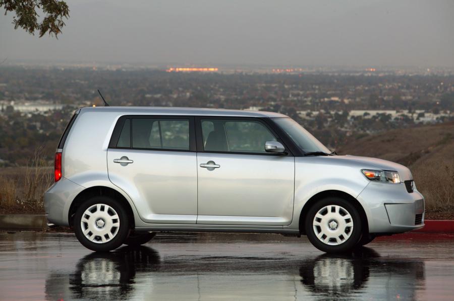  Scion xB 2007 года  (фото 118 из 221)